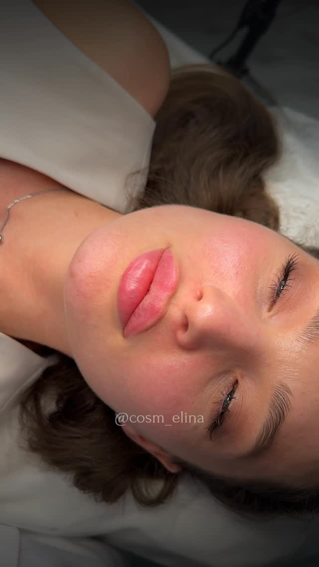 Рилс @cosm_elina