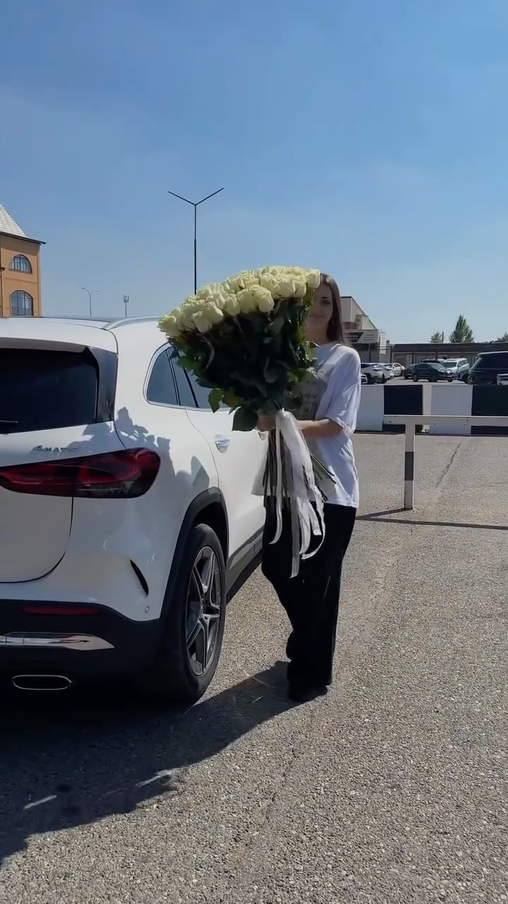 Рилс @kamelia_flowers_skfo