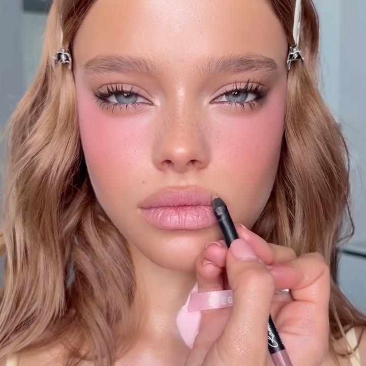 Рилс @pinkmint_mua