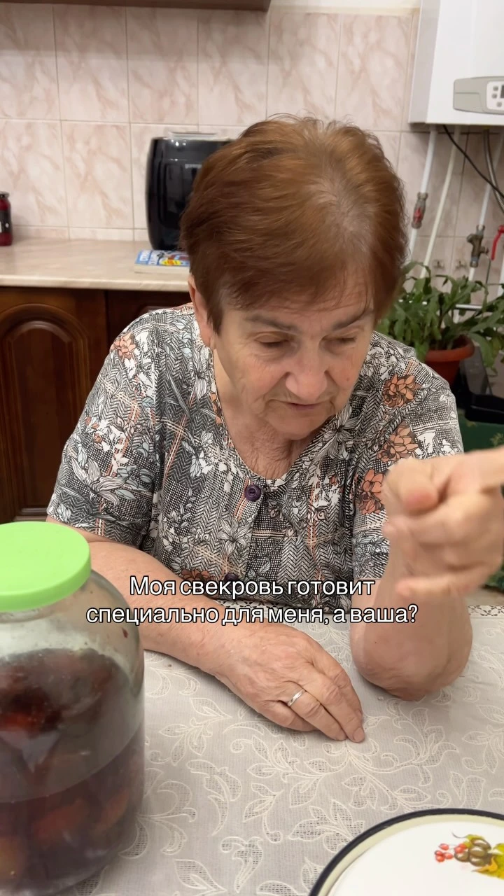 Рилс @anna_darmanyan