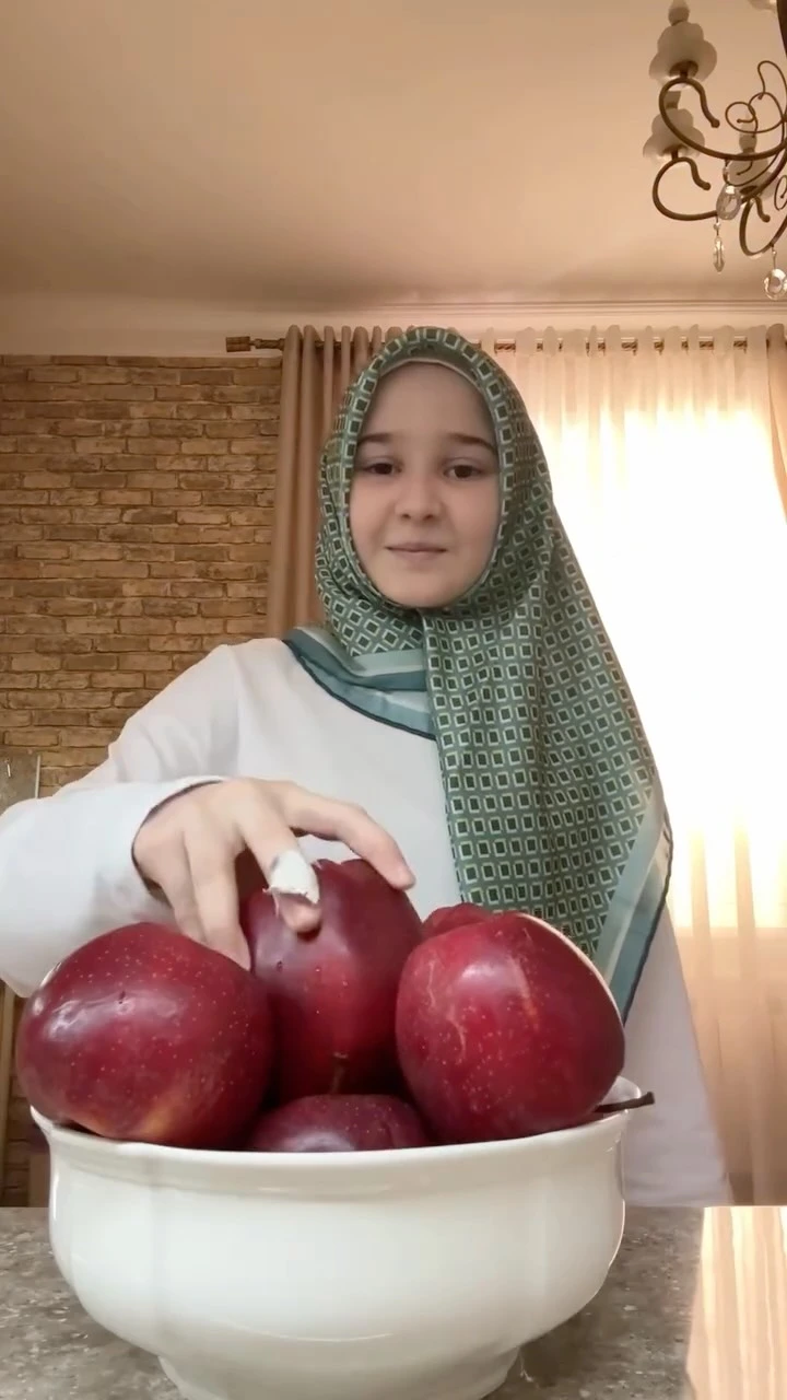 Рилс @bella_life05