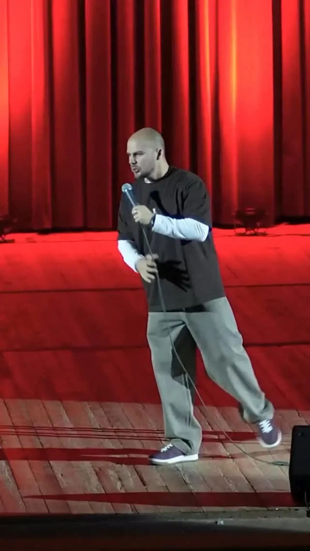 Рилс @valentin_sidorov_standup