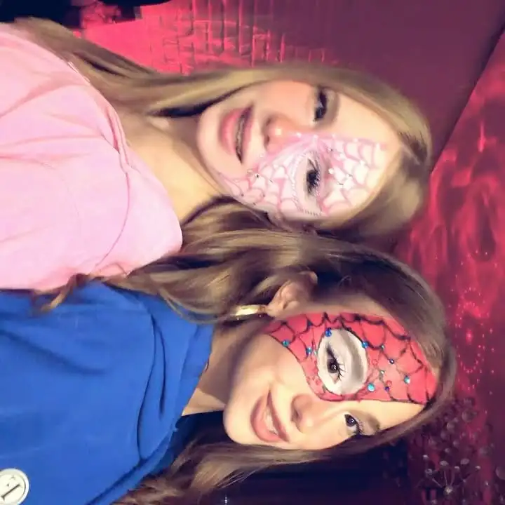 Рилс @mari_llokel