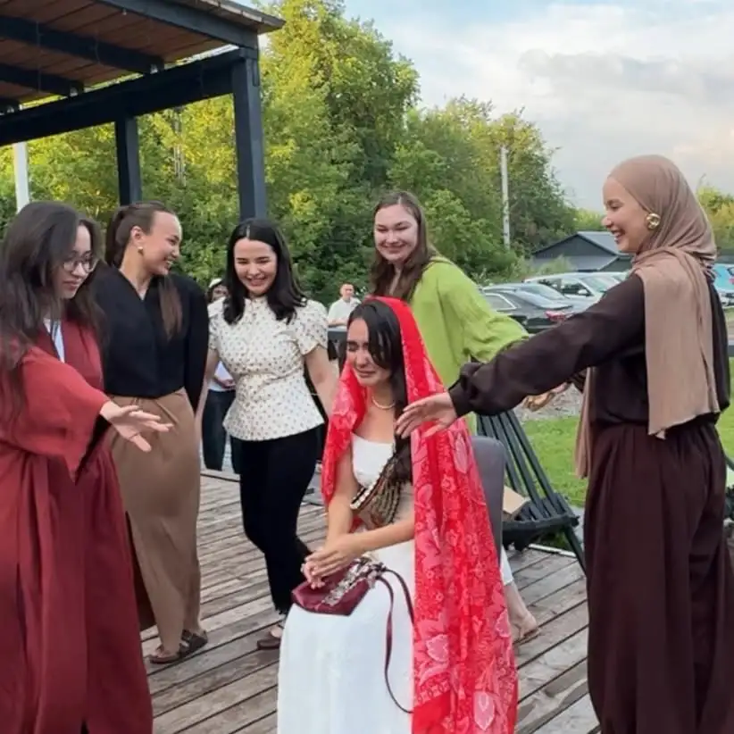 Рилс @alin_aling