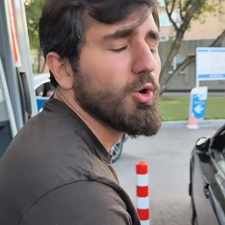 Рилс @pahlavashow